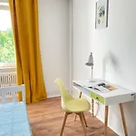Sommer Garten Neben Hbf *